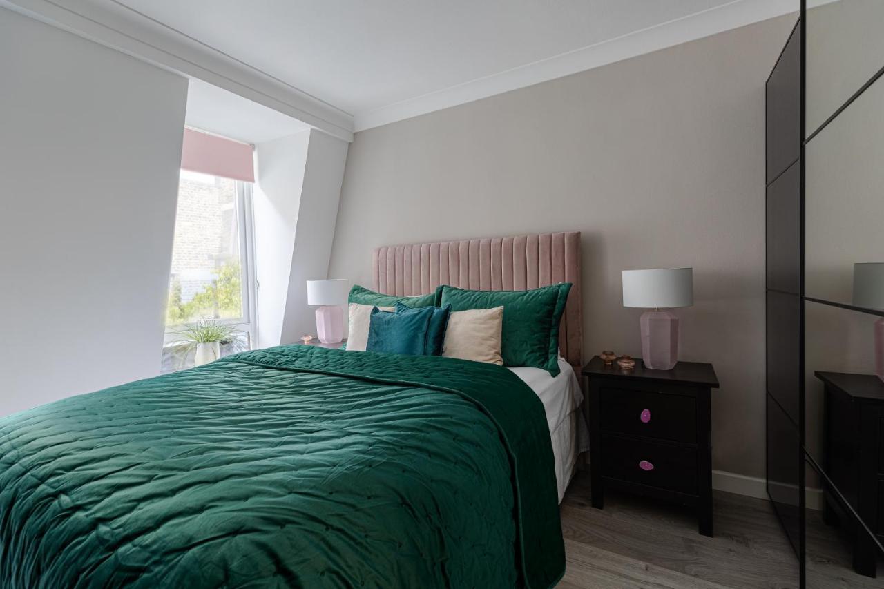 לונדון Explore The Most Exquisite West-End From A Harrods Family And Couple Home מראה חיצוני תמונה